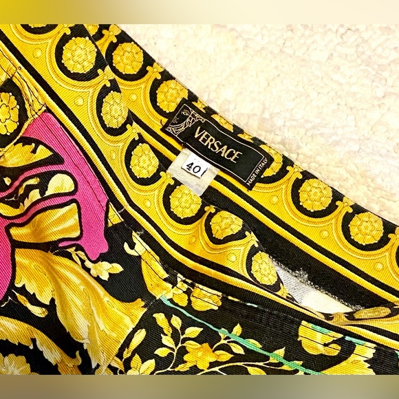 Versace womens shorts Barroco black gold unique vintage and silver loop at front - Picture 3 of 10